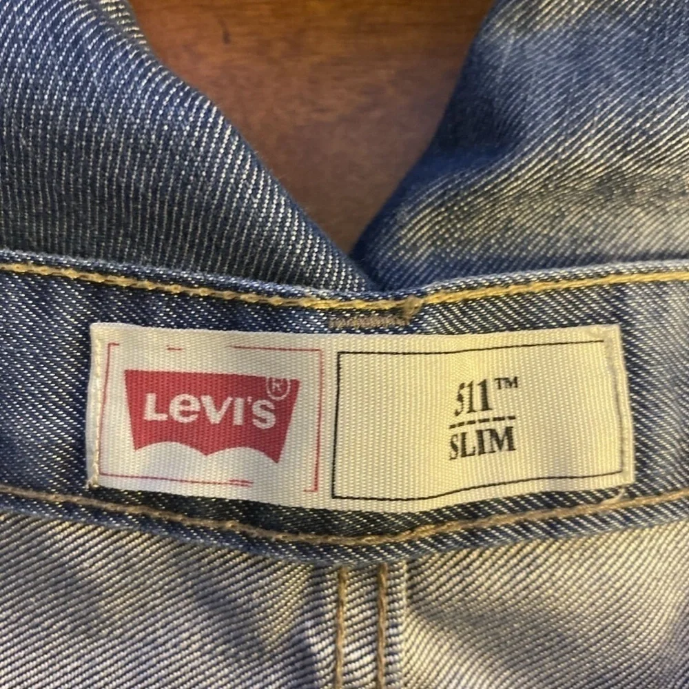 Levi's 511 Boy's Size 18 Regular Medium Wash Slim Fit Jeans - EUC